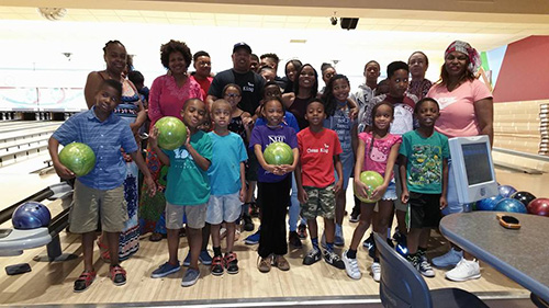 100-BMLV-Healthy-Activity Bowling